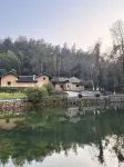 CHEERMAY HOTELS (Tongxiang Square Branch, Shaoshan Memorial House Scenic Area, Xiangtan) - pemandangan pegunungan