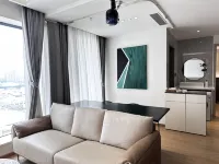He Kong Jian .He hotel