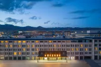 Sayram Lake Jianghe · Lanbo Hotel