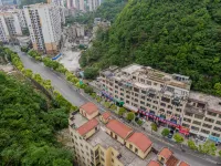 Changshun Qiguangli Theme Hotel