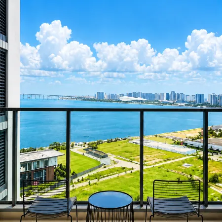 Hainabian Scenic Apartment