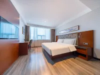 Heyi Hotel (Xining Daxin Street Night Market Central Square Branch) Hotel di Xining