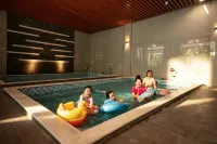 Mile Shiyue Boya Hot Spring Hotel ((Huquan Ecological Garden Huquan Banshan Hot Spring Shop)) - palestra