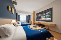 Jiangmen LOFEI Luofei Design Hotel (XinhuI Mingyuan Xintiandi Plaza)