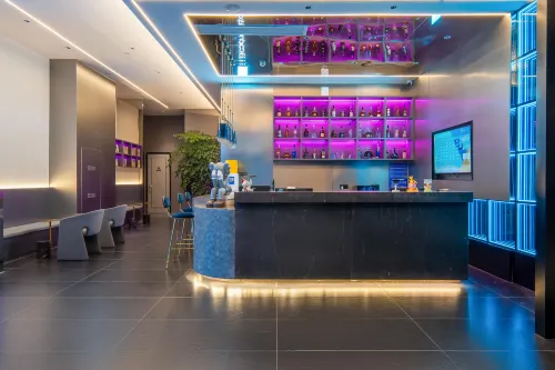 Y Electronic Sports Hotel (Shaoxing Keqiao Town Yintai)