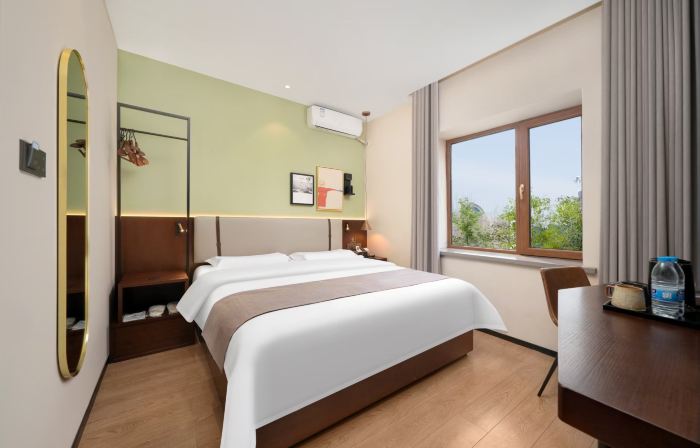 Home Inn UP Huayi Collection Hotel (Daqing Ranghulu District Normal College)