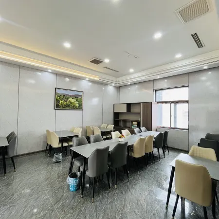 Amdo Wisdom Hotel
