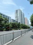 Cloud Cinema · Skyline View | City View Retreat - رومانسي