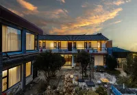 vivid courtyard of Wei Shan - Airport Shuttle