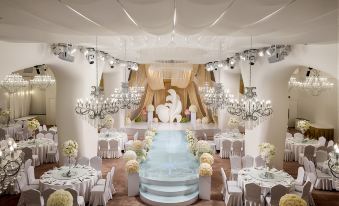 Rose Garden Hotel