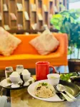 HALF HOTEL - breakfast