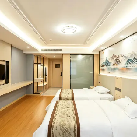 Longhui Ouerman Hotel (Longhui Bus Terminal)