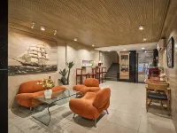 Maison Truong Thinh Hotel by Urban B Hotels near كوان بِن تان