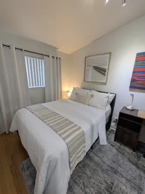 Trip - Room#2 - Double Bed Size in Shared Townhouse - parkir