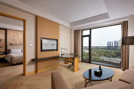Yuluxe Hotel Taizhou Отели рядом с достопримечательностью «Jiangsu Taizhou Garden Expo Park»