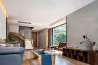 張家界霧裡觀陣山民宿