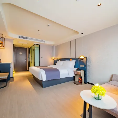 Yitel Zhishang Hotel (Zhangye West Railway Station Bell and Drum Tower Branch)