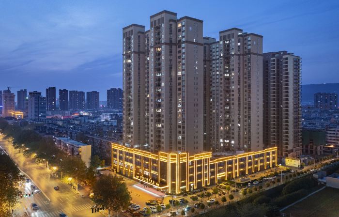Pingdingshan Liyun Fenglong Hotel