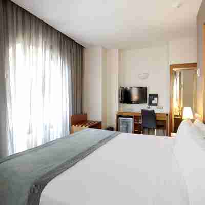 Catalonia Excelsior Rooms