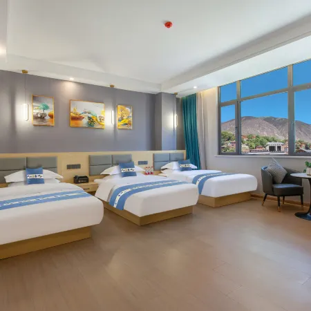 Lemon hotel