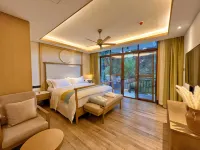 Xishuangbanna Bohai Birch Tree Hot Spring Yunshu Hotels in Menghai