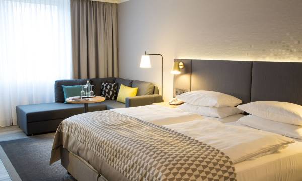 Holiday Inn Dusseldorf - Neuss by IHG