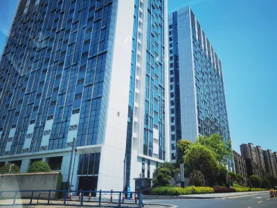Cloud Hotel (Changsha Ecological Zoo) Hotels near Muyun Railway Station
