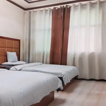 Xiangfeng Inn