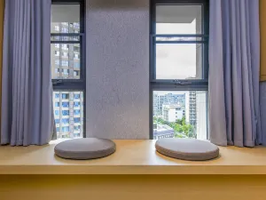Xinhai International Hotel (Xichang Bohai 17 Degree Branch)