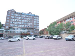 Green Oriental Hotel (Fuyun Jintuo Plaza Branch)