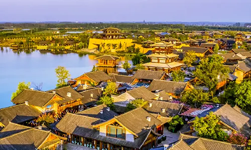 Swan Lake Resort Hotel