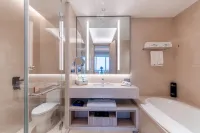 Howard Johnson CAEXPO Plaza Nanning