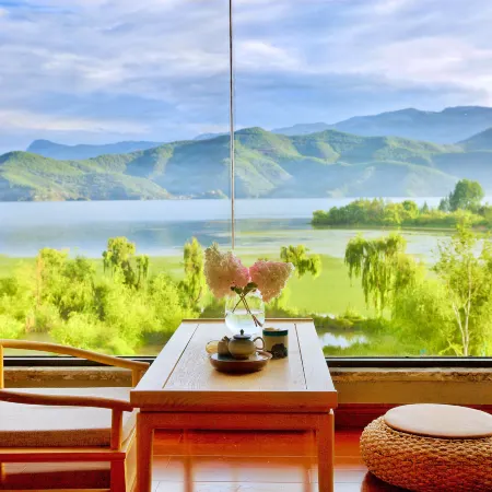 Joy Luck Huahu Resorts