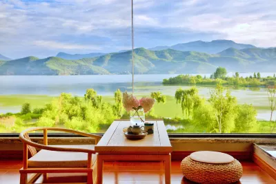 Joy Luck Huahu Resorts Hotels in Ninglang