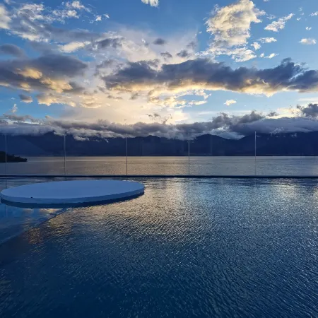 Zehaiju Seaview Resort Hotel (Erhai Branch, Dali)