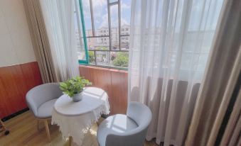 Chongqing Guosong Hotel (Fairy Mountain Town Tourist Reception Center)