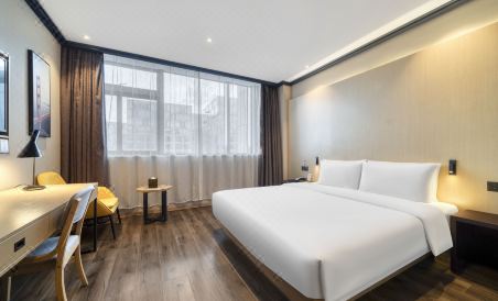 Atour Light Hotel - Housity
