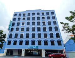 โรงแรม 81 พาเลซ