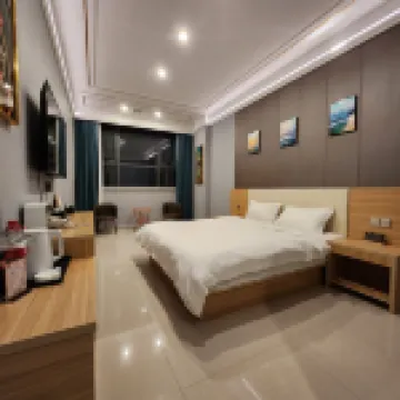 Haoting Hotel (Tianmen Road, Huazhou District, Weinan)