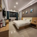 Haoting Hotel (Tianmen Road, Huazhou District, Weinan)