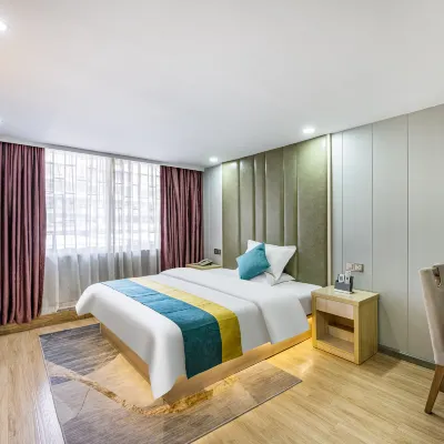 Kaishun Boutique Hotel (Beijing Road Pedestrian Street Nongjiansuo Subway Station) Hotels near يو شيوى