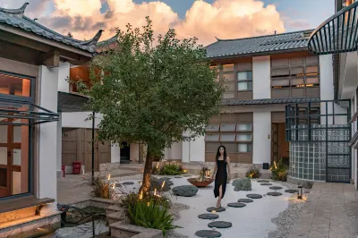 Baiyue Xiang: Private Onsen & Vintage Villa (South Gate, Lijiang)