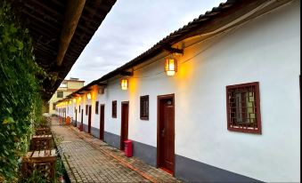 Ruyuan Flowers Blooming Village Homestay