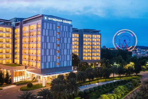 Wyndham Grand Phu Quoc