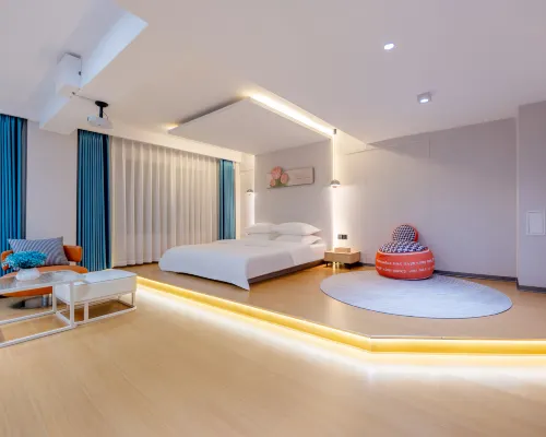 Yuexi Hotel Hotels in Qujing