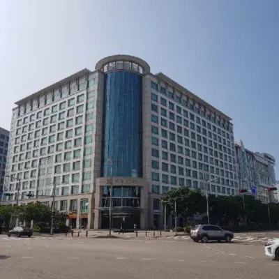 World Guesthouse, Incheon Airport Отели рядом с достопримечательностью «Пляж Масиан»