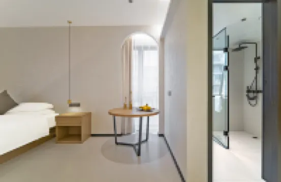 Sanxiang Hotel (New Harbour Convention and Exhibition Center) Hotels near Xinhai Port Terminal, Haikou