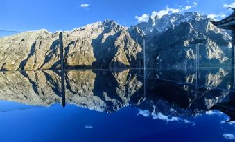 Shangri-La Tiger Leaping Gorge Qiyan Guanshan Boutique Homestay