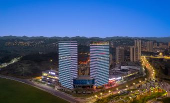 Jiahao Hotel (Chongqing Shengquansi Subway Station)