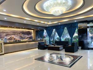 Xinhe Business Hotel